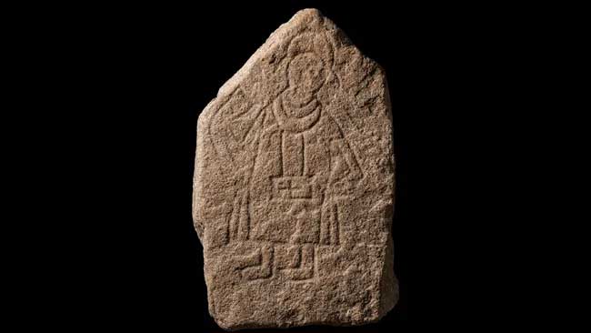 Une sculpture en pierre du XIIe siècle représente l&rsquo;évêque qui a apporté le christianisme en Allemagne